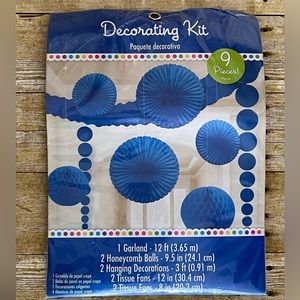 Amscan 9PC decorating kit royal blue